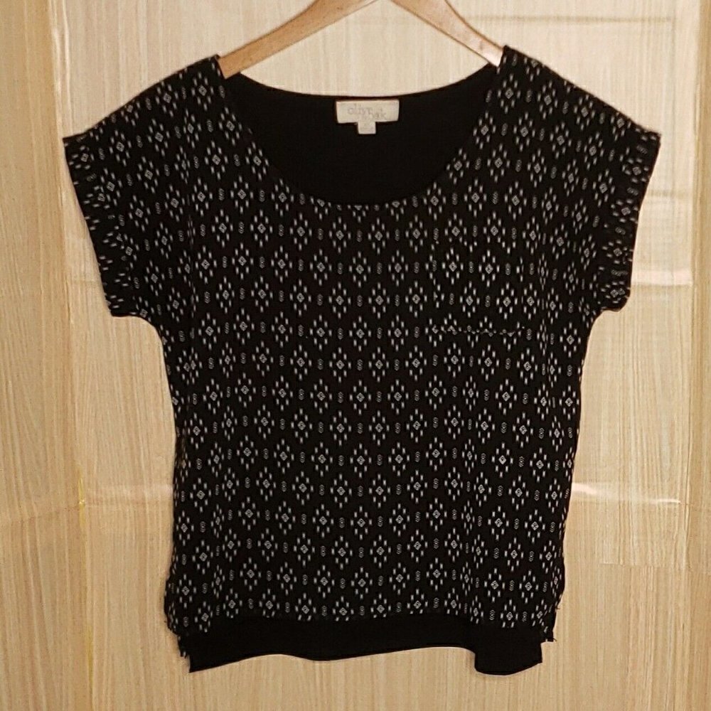 Olive & Oak Womens Black White Southwestern Boxy Silky Blouse XS